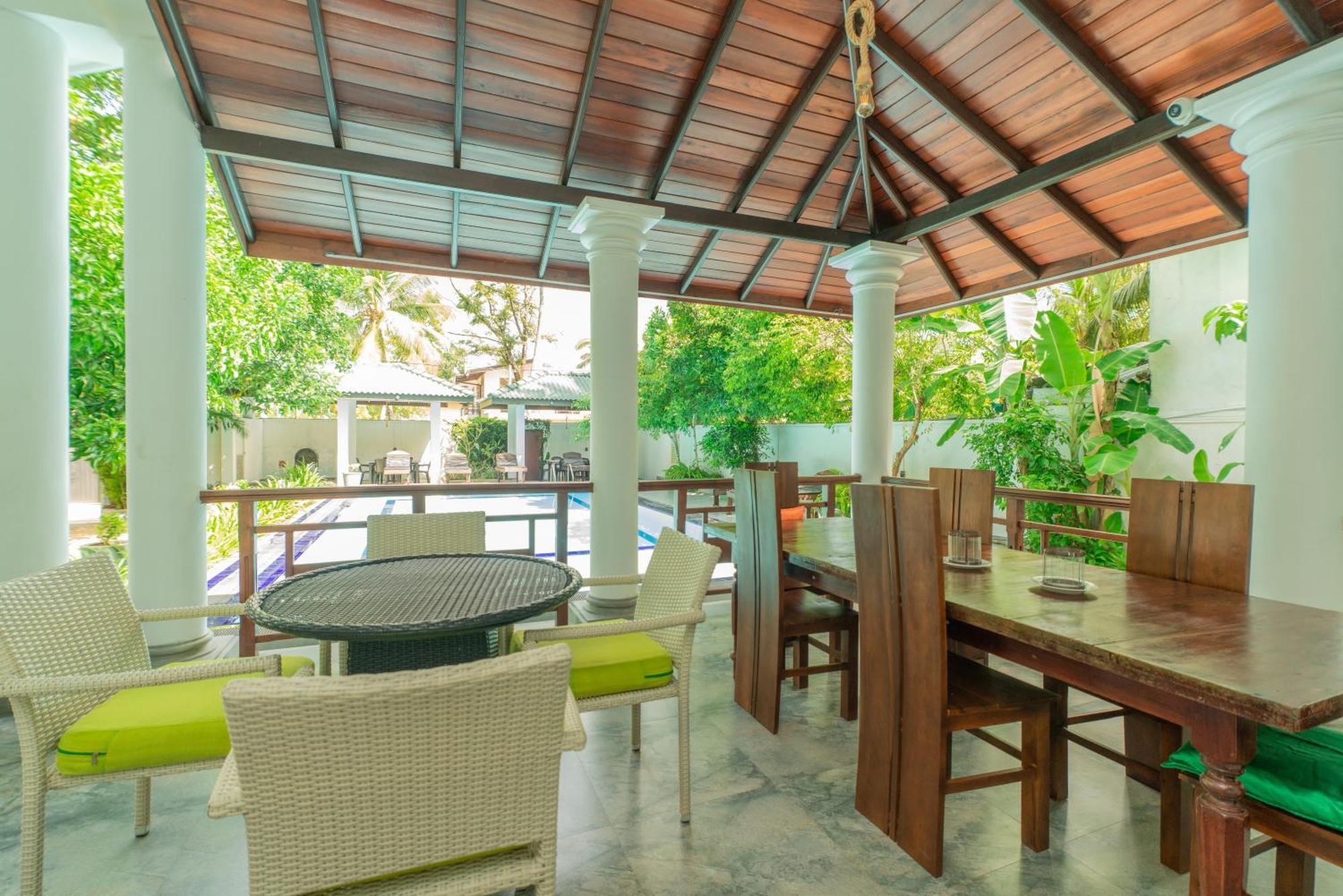 The Calm Of8 Hotel Unawatuna Exterior photo